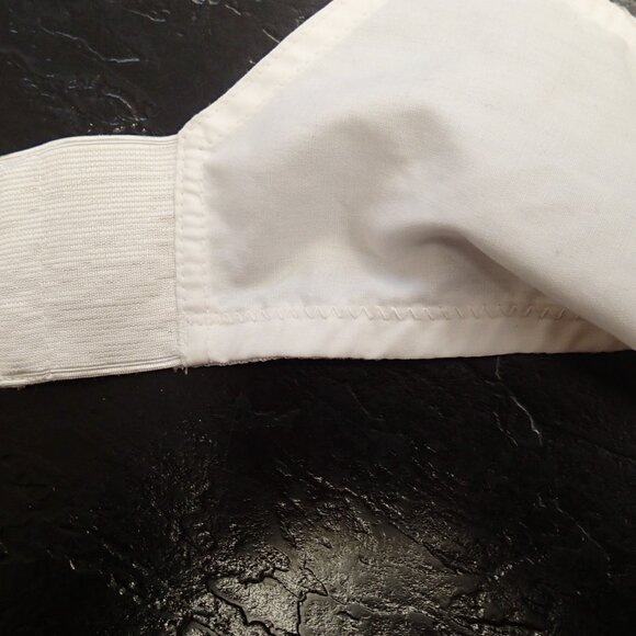 Exquisite Form White Bra Size 40B - Picture 2 of 8